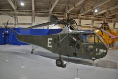 Sikorsky R-4B Hoverfly 1 KK995/E RAF, RAF Museum London