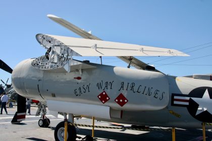 Grumman C-1A Trader 146036/700 US Navy, USS Midway Museum San Diego, California