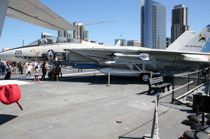 Grumman F-14A Tomcat 158978/NH-205 VF-114 US Navy, USS Midway Museum, San Diego, California