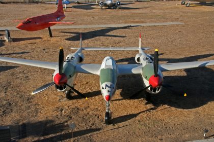 Lockheed P-38 Lightning (replica) 42-03993/597 USAAF | Johan van der Hoek, The Proud Bird Restaurant & Events Center Los Angeles, California USA