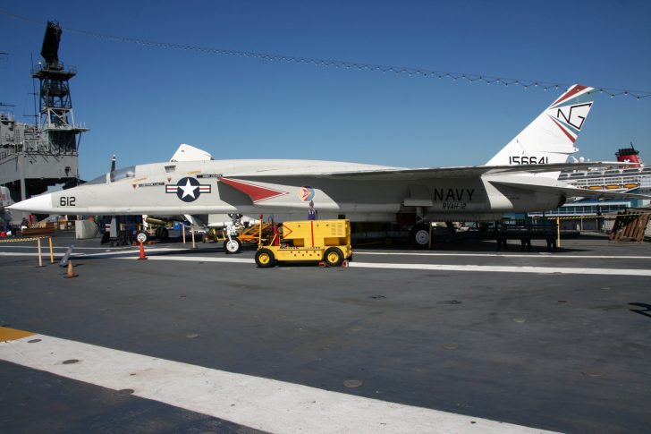 North American RA-5C Vigilante 156641/NG-612 RVAH-12 US Navy, USS Midway Museum, San Diego, California