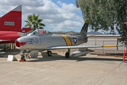 North American F-86F Sabre 51-12958/FU-958 USAF,