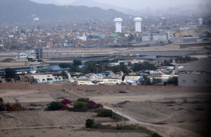 Scrap-yard Aeropuerto Internacional Jorge Chávez, Lima Peru