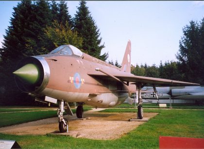 English Electric Lightning F.2A XN782/H RAF, Flugausstellung Hermeskeil, Germany