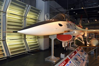 Mitsubishi F-2A (mock-up) 63-8501 Japan Air Self Defense Force, Japan Air Self Defense Force Museum 航空自衛隊浜松基地広報館 エアーパーク