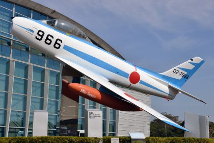 North American F-86F Sabre 02-7966 Japan Air Self Defense Force, Japan Air Self Defense Force Museum 航空自衛隊浜松基地広報館 エアーパー