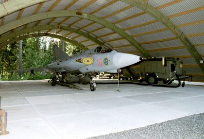 SAAB J35J Draken 35502/03 Swedish Air Force, Jämtlands flyg- och lottamuseum Östersund, Sweden