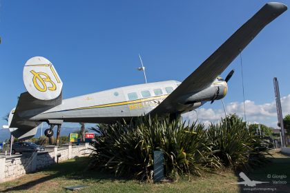 Beech E18S F-BUOP Breitling, Aeroport Cannes-Mandelieu, France