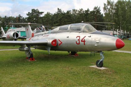 Aero L-29 Delfin 34 Sovjet Air Force, Belarus Aerospace Museum Borovaja-Minsk, Belarus