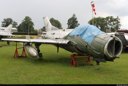 Aero S-105 (MiG-19S) 0302 Tsjechoslovakian Air Force, Tomcany Aeroclub Airport collection Dražkovce, Slovakia