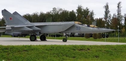 Mikoyan Gurevich MiG-25PU 53 Sovjet Air Force, Парк Патриот/ Patriot Park, Kubinka Russia