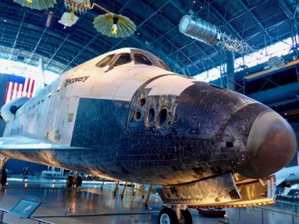 Rockwell Space Shuttle OV-103 Discovery NASA, Steven F. Udvar-Hazy Center Chantilly, Virginia USA