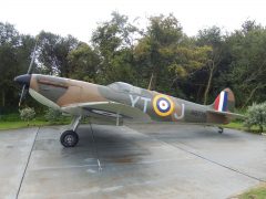 Supermarine Spitfire (replica) P6775/YT-J RAF, 