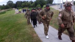 Pegasus Bridge, originally called the Bénouville Bridge after the neighbouring village, is a road crossing over the Caen Canal, between Caen and Ouistreham in Normandy. The original bridge, built in 1934, isMemorial Pegasus museum