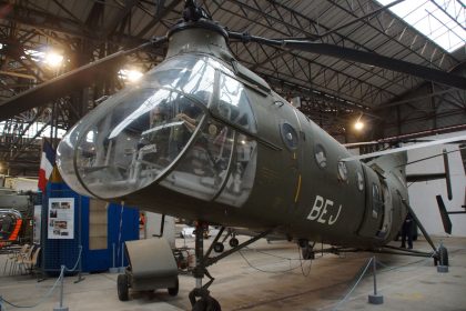 Piasecki (Vertol) H-21C Shawnee FR94BEJ ALAT (French Army), Musée ALAT, Dax France