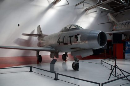 Dassault MD 450 Ouragan 154/4-LT French Air Force, Musée de l’Air et de l’Espace | Aéroport de Paris-Le Bourget, France