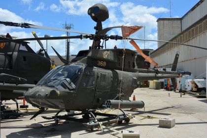 Bell OH-58D Kiowa Warrior 90-00368 US Army, Pearl Harbor Aviation Museum Honolulu, Hawaii