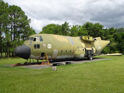 Lockheed C-130H Hercules TC-67 Argentinian Air Force, "Cenotafio" Monumento a Malvinas Pilar, Buenos Aires Argentina