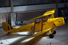 de Havilland DH.82A Tiger Moth NZ-825 Royal New Zealand Air Force, Air Force Museum of New Zealand Wigram, Christchurch