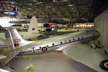 Handley Page HP-67 Hastings C1A TG528/T RAF, Imperial War Museum – IWM Duxford