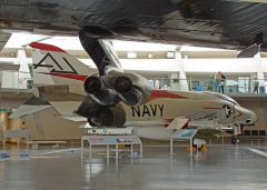 McDonnell Douglas F-4J Phantom 155529/114-AJ/ZE359 US Navy, Imperial War Museum – IWM Duxford