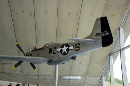 North American P-51D Mustang (replica) 44-63209/WZ-S USAAF, Imperial War Museum – IWM Duxford