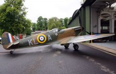 Supermarine Spitfire Mk.I (G-CGUK) X4650/KL-A 54 Sqn. RAF, Comanche Warbirds Ltd., Imperial War Museum – IWM Duxford