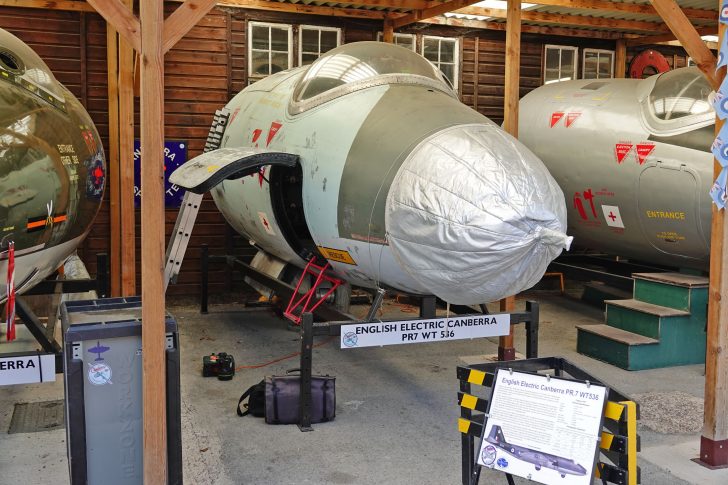 English Electric Canberra PR.7 WT536 RAF, South Yorkshire Aircraft Museum at Aeroventure, Doncaster UK