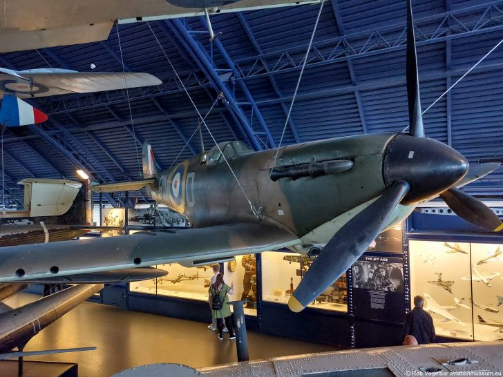 Supermarine Spitfire Ia P9444/RN-D RAF | Science Museum London