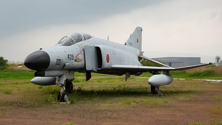 Mitsubishi F-4EJ Phantom II 17-8439 JASDF