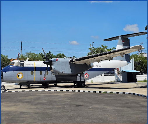 de Havilland Canada DHC-5D Bufalo U-630 TNI-AL (Indonesian Navy) Surabaya Museum Pusat TNI-AL