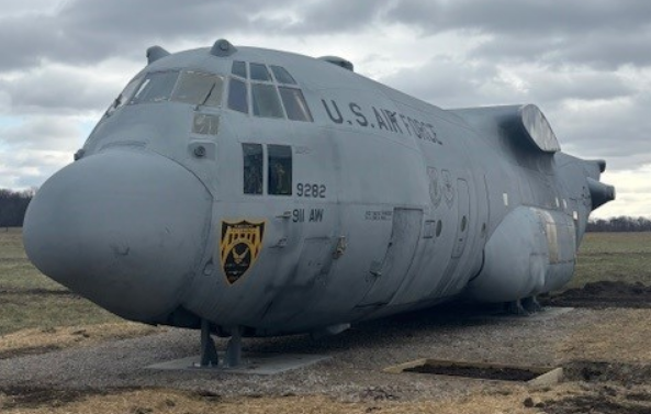 Lockheed C-130H Hercules 87-9282 USAF, Camp Atterbury Museum