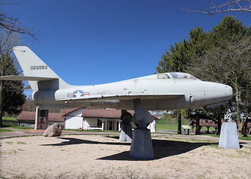 Republic F-84F Thunderstreak 52-6993 USAF, Wilbur Wright Birthplace Museum