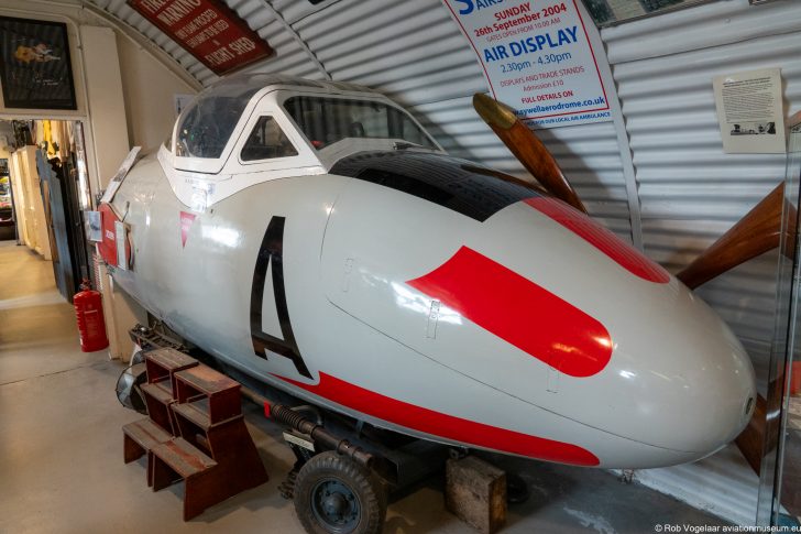 de Havilland Vampire T.11 (cockpit) XD599/A RAF