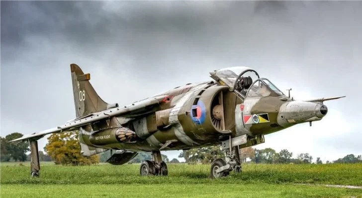 Hawker Siddeley Harrier GR.3 XV808 RAF — Chetton Heritage Museum