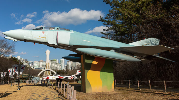 McDonnell Douglas F-4D Phantom II 68-756 RoKAF